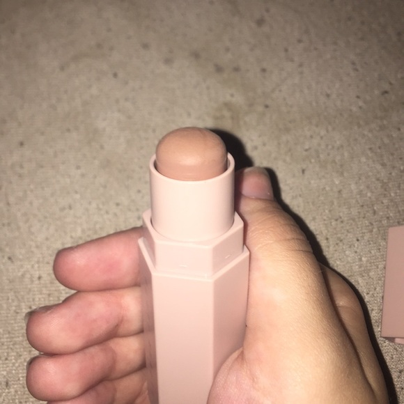 Fenty Beauty Match Stix “Mocha” - Picture 4 of 4